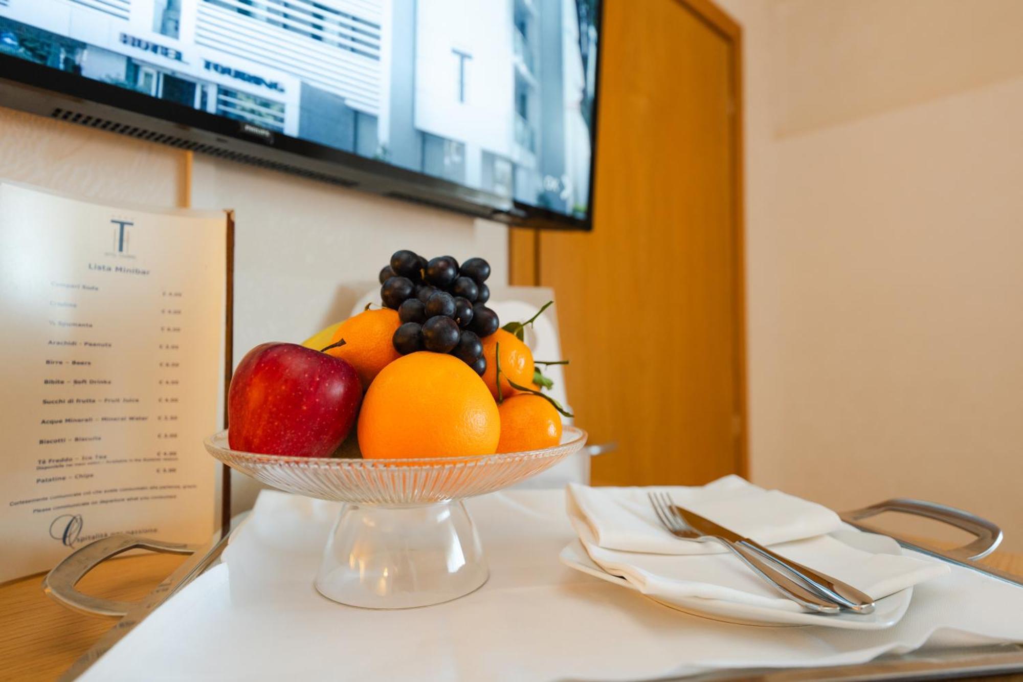 Hotel Touring Carpi Luaran gambar