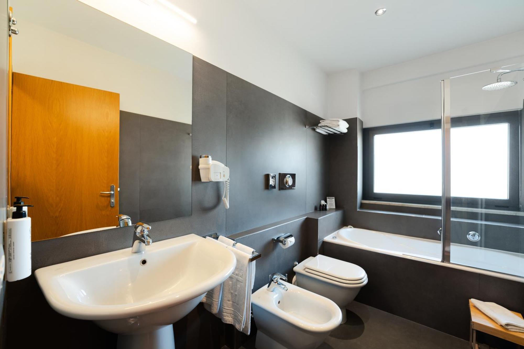 Hotel Touring Carpi Luaran gambar